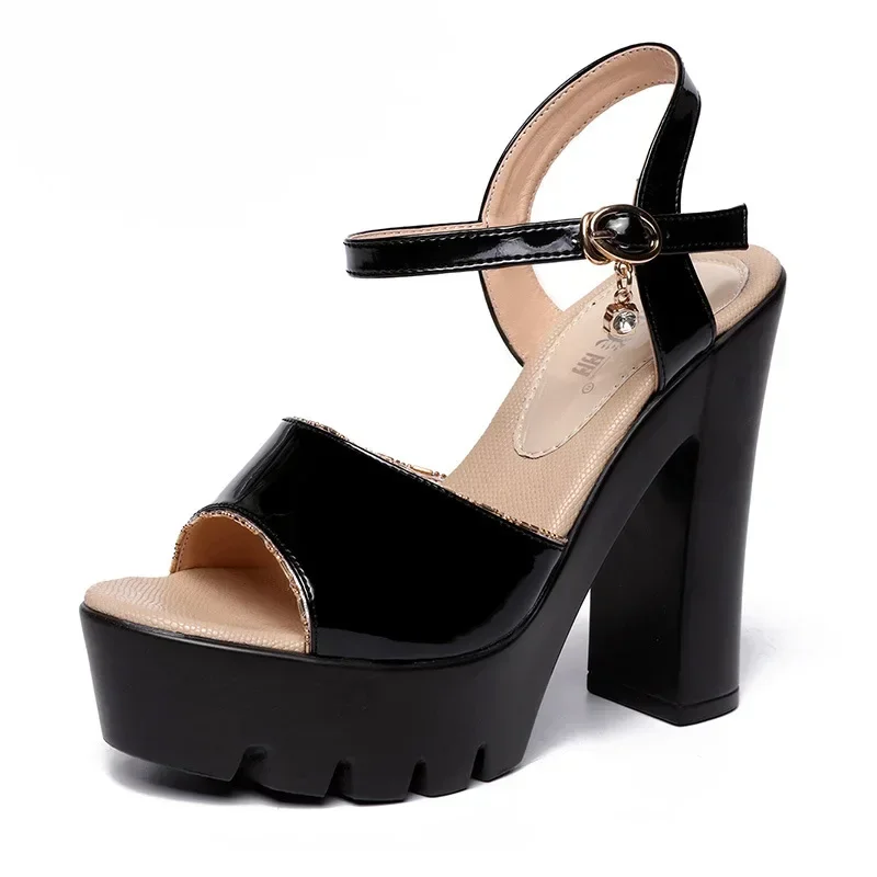 Sandal Kulit Paten Bawah Tebal - Leather Work Dress ulasan dan harga