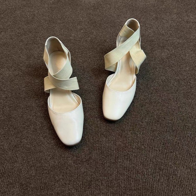Sandal Wanita Hak Tebal dengan - Leather Work Outfit ulasan dan harga