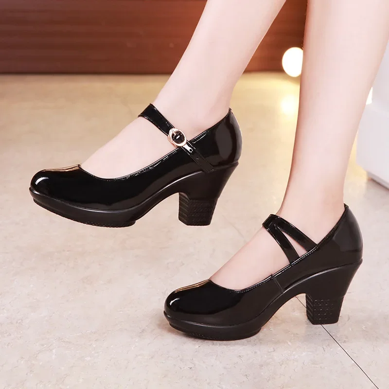 Sepatu Mary Jane Platform Hak  - Leather Work Women Shoes ulasan dan harga