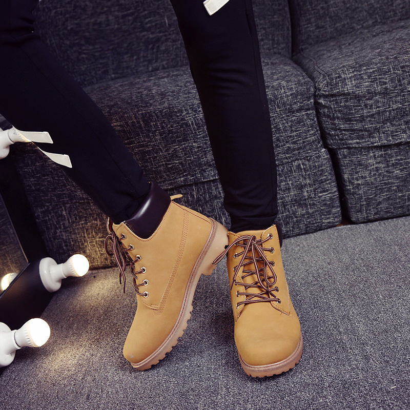 Sepatu Bot Platform Wanita Uju - Leather Work Women Shoes ulasan dan harga